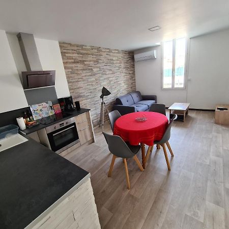 Appartement 60M2 Rdc Avec Jardin Saint-Génis Eksteriør bilde