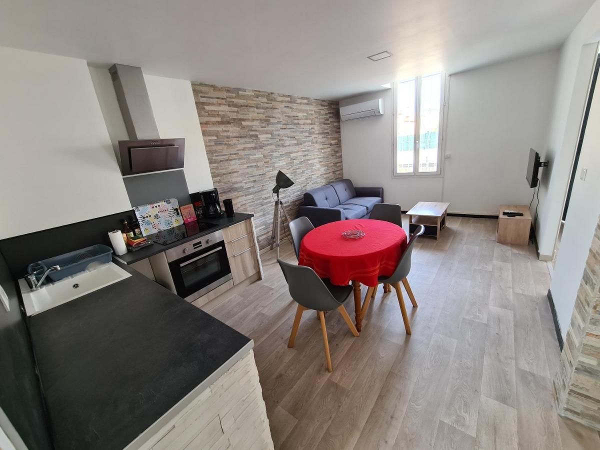 Appartement 60M2 Rdc Avec Jardin Saint-Génis Eksteriør bilde